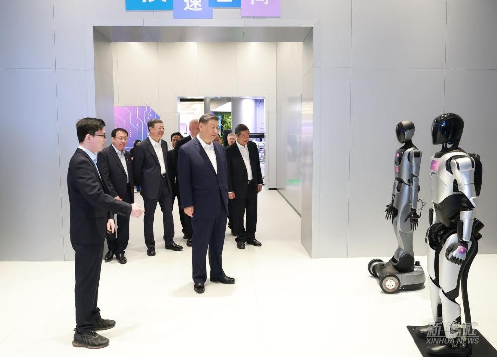 习近平总书记到上海调研，ng28.com代表具身智能行业汇报进展